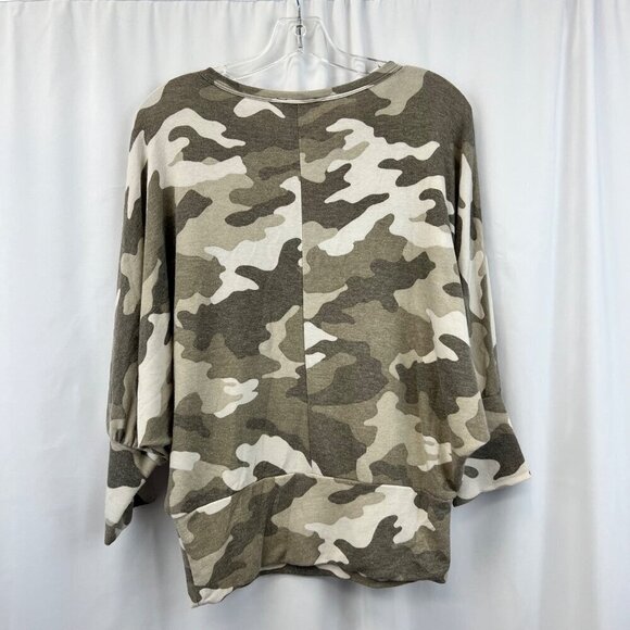 Andree 3/4 Dolman Sleeve Camouflage Top Cinched Waist Womens Size Small - Picture 7 of 9